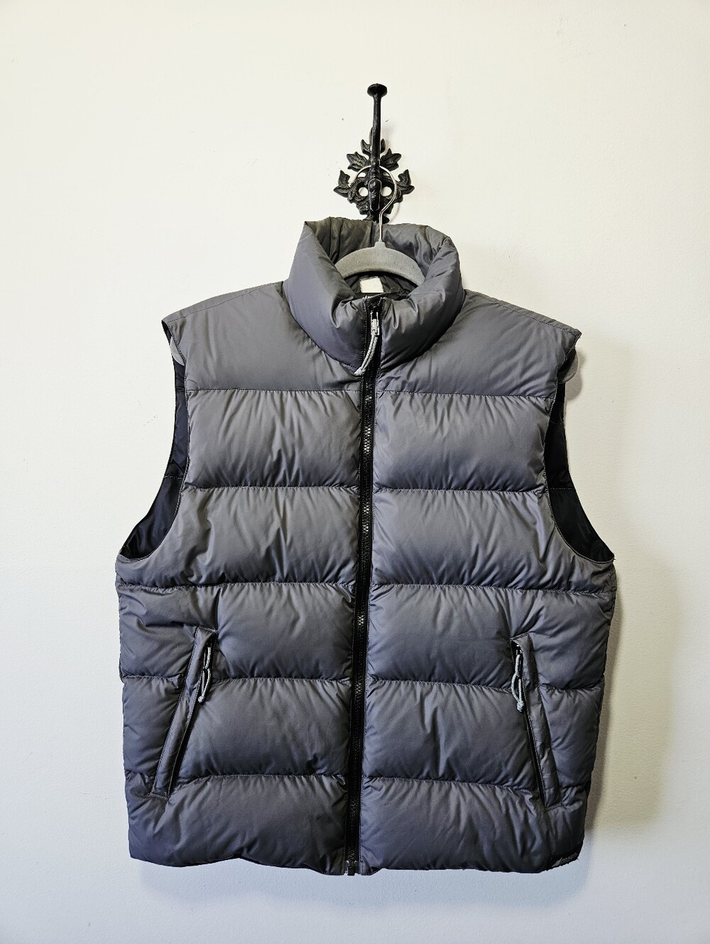 Vintage Mountain Equipment Co-op Down Filled Puffer Vest Size M Heavy Fill MEC